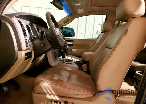 2008 Toyota Sequoia Platinum z USA, uszkodzony, nr VIN 5TDZY67A48S014381